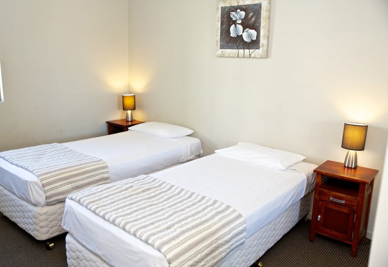 swell resort accommodation bedroom