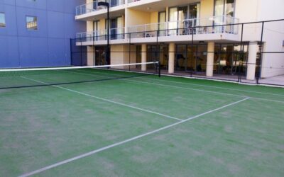 ENJOY A GAME OF TENNIS IN OUR BURLEIGH HEADS APARTMENTS