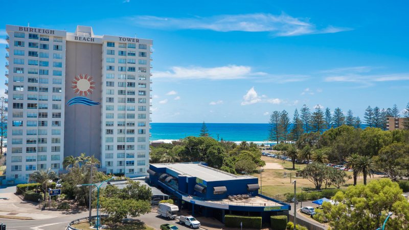 BURLEIGH HEADS RESORT: A HONEYMOONER’S PARADISE